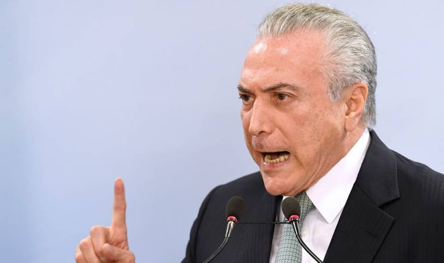 Temer faz reunião hoje (6) com ministros pra discutir venda da Eletrobras