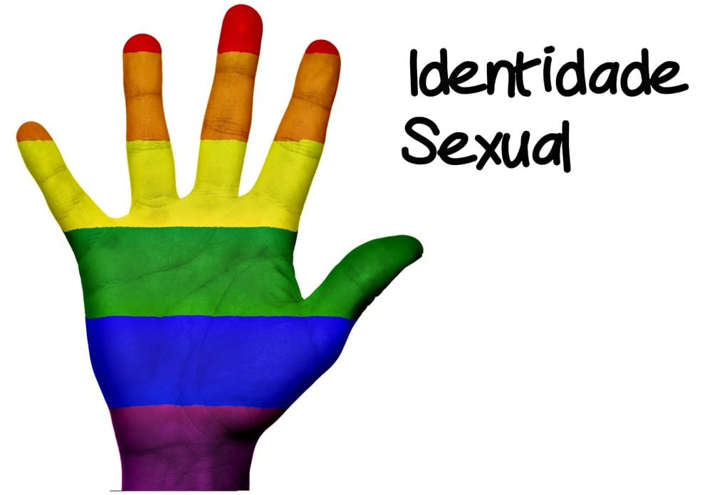 STF autoriza transexual a mudar registro civil sem cirurgia