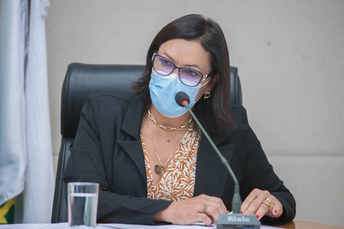 Nome de Mariela de Jesus para comandar o IGES-DF é aprovado pela CESC