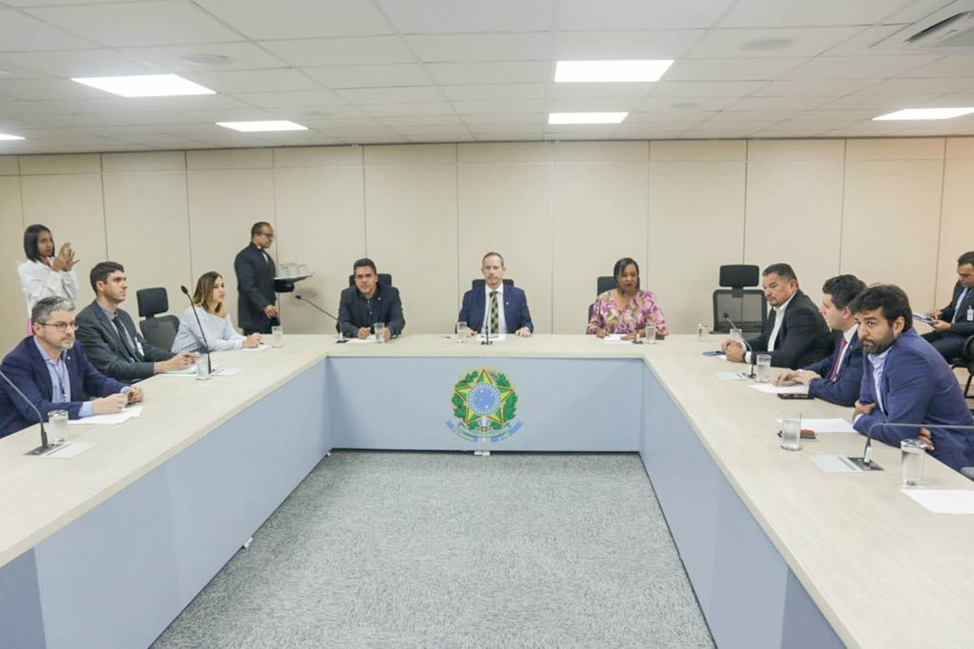 Deputados distritais reúnem-se com Ricardo Cappelli