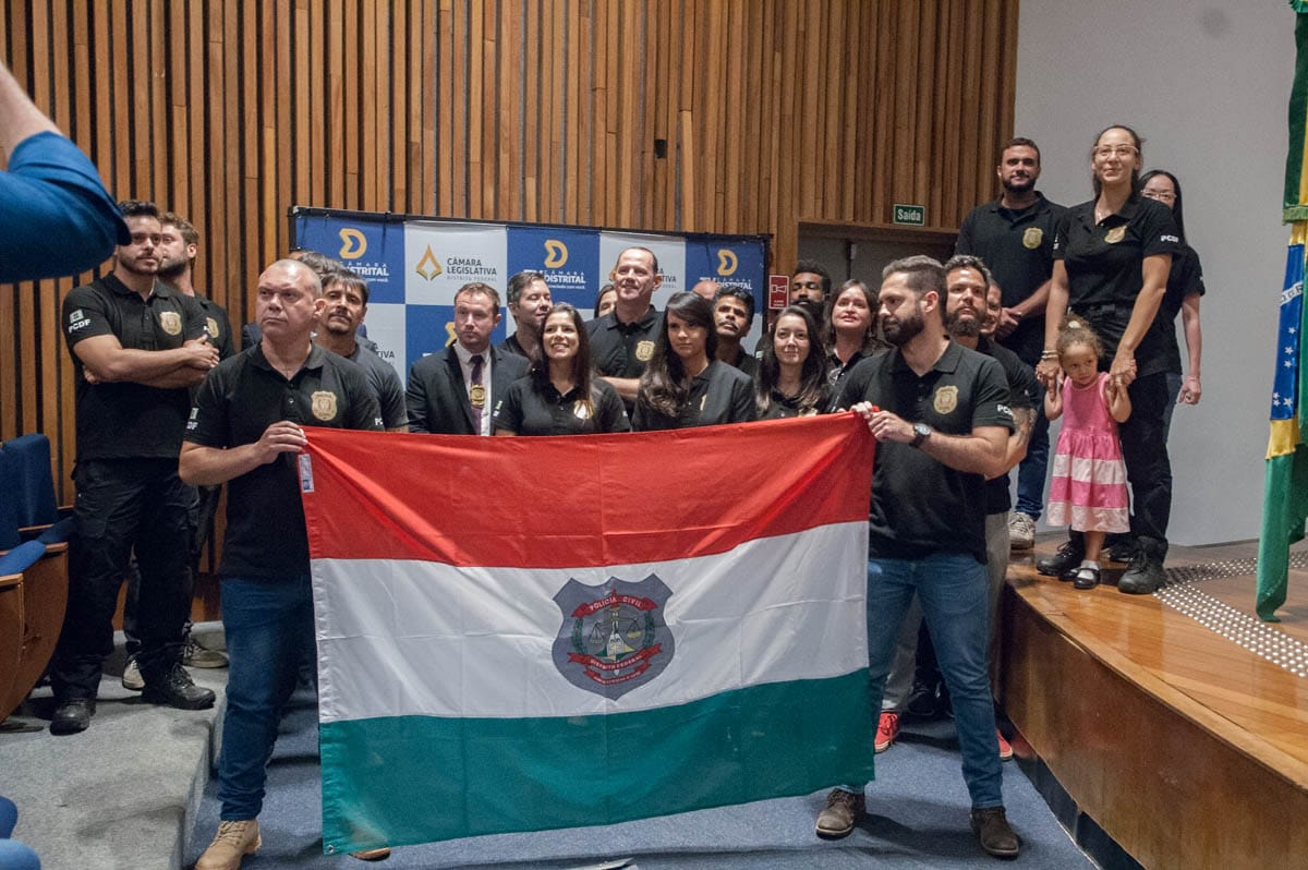 Wellington homenageia policiais civis pela “Operação Inominada”